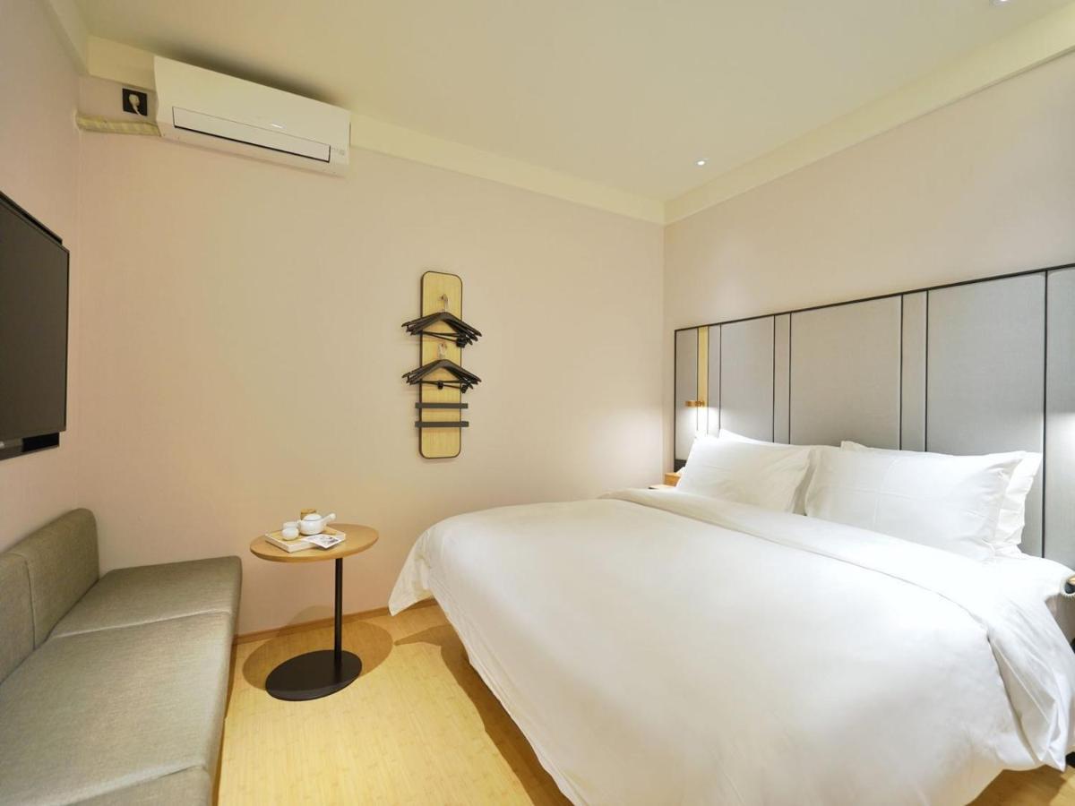 Ji Hotel Shanghai